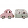 VOITURE ET SA CARAVANE ET SES ACCESSOIRES EN BOIS - LITTLE DUTCH