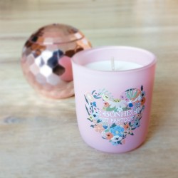 BOUGIE ROSE PARFUMÉE"LE BONHEUR EST PARTOUT" - HIRONDELLES ET COMPAGNIE